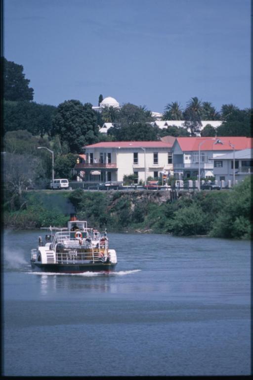 Tamara Riverside Lodge 旺格努伊 外观 照片